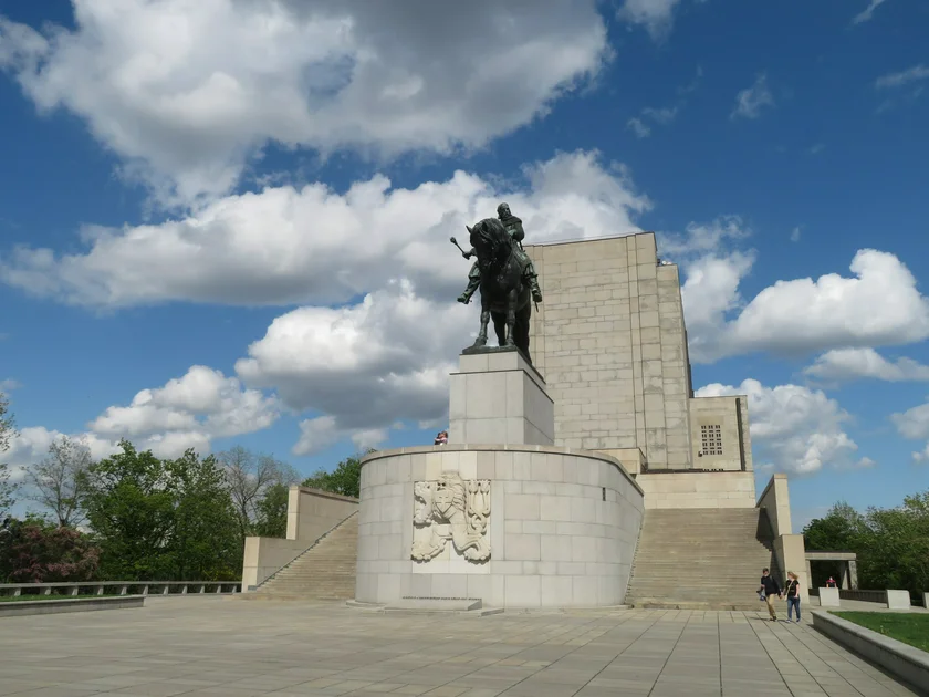 The National Memorial  stood in for Baku. Photo: Raymond Johnston.