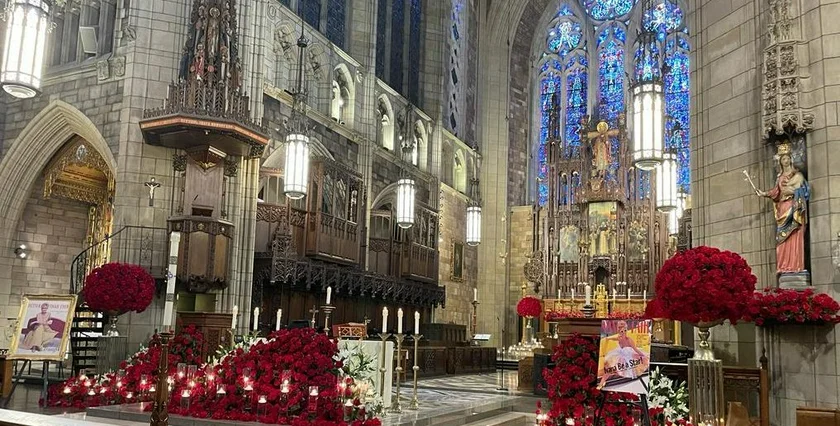 On July 20, ambassador Hynek Kmoníček and consul general Arnošt Kareš paid tribute to late Ivana Trump at the St. Vincent Ferrer Roman Catholic Church in Manhattan. Photo via Facebook (Consulate General of the Czech Republic in New York)