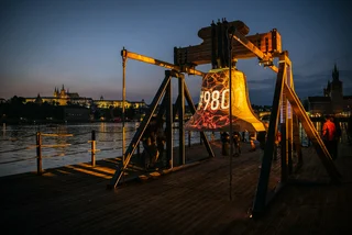 Symbolic bell #9801 rings out in Prague in memory of bells destroyed by war