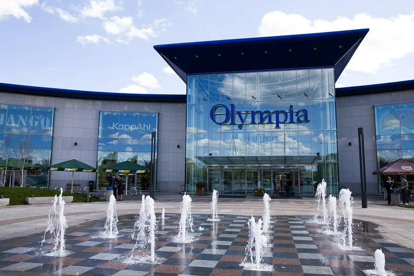 Entrance to the Olympia shopping mall in Brno. Photo: Olympia-centrum.cz.