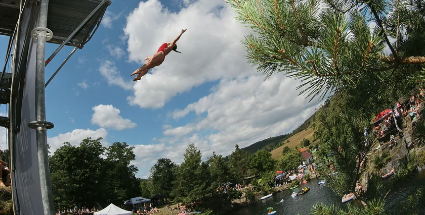 Hawaiian Highjump Cliffdiving festival is held in Prague on Aug. 5 and 6. Visitors will attend a traditional world top race in diving from extreme heights and a music program on several stages. Photo: