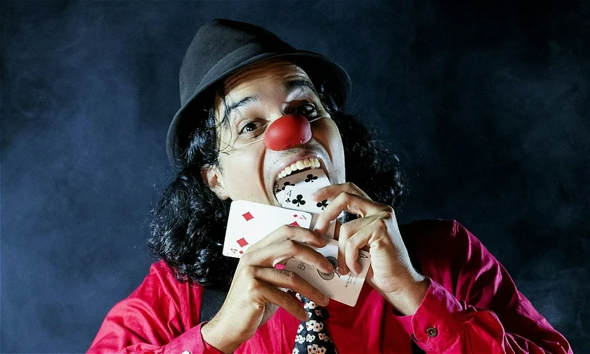 El Diablo of the Cards. Photo via Prague Fringe.