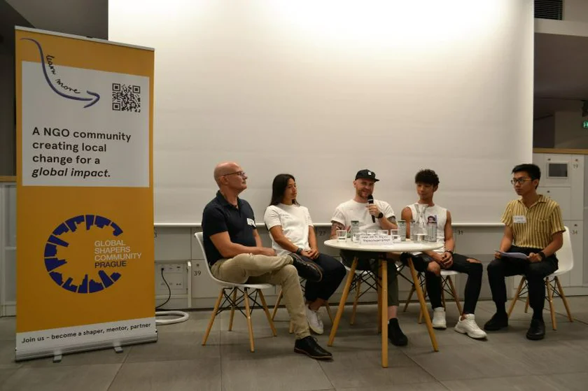 Global Shapers Prague Hub hosted one of the first Pride Panel Discussion focusing on LGBTQ+ Expat life in the Czech Republic. Photo: Quang Luong (Linkedin)