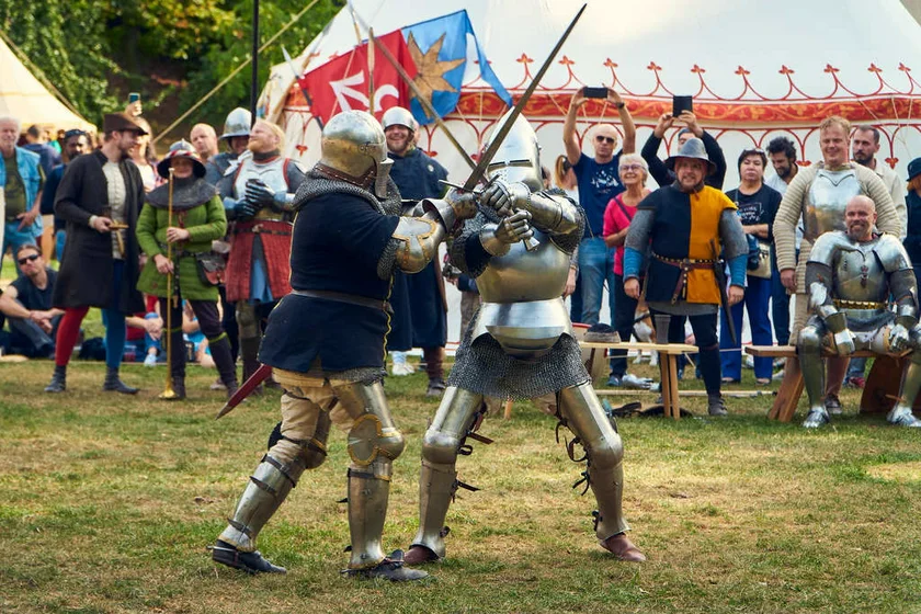 Knights fight at  Pevnost Vyšehrad. Photo: Praha-vysehrad.cz.