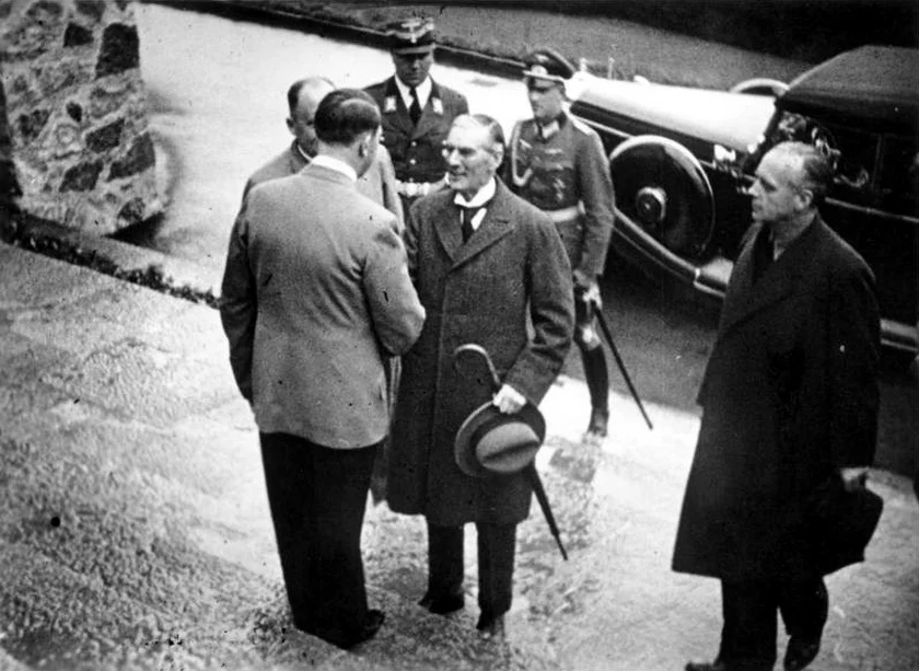Neville Chamberlain meeting Hitler on Sept. 15, 1938. Photo: German Archives, public domain.