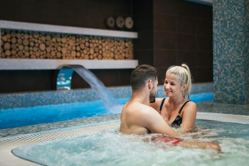 Enjoy relaxing treatments as well as saunas, steam baths, and a swimming pool.