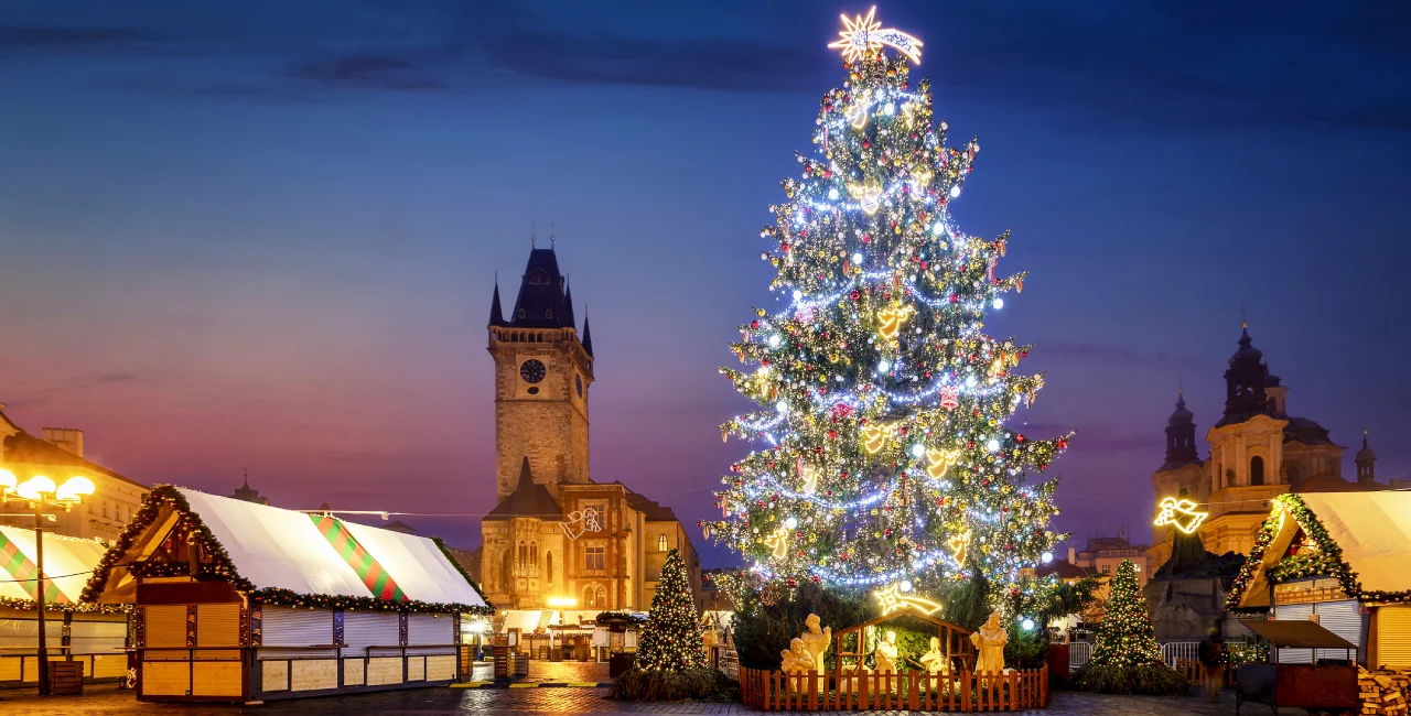 Christmas market at Old Town Square. Photo: iStock / SHansche