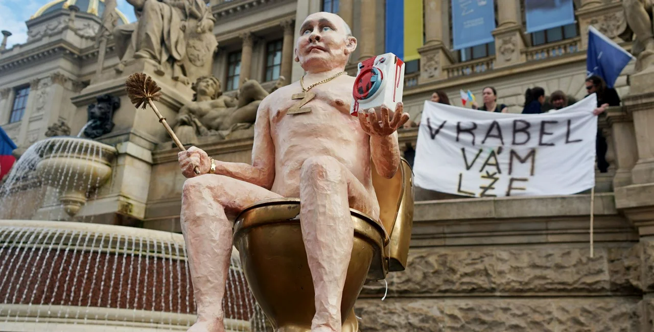The infamous Putin statue. Photo by Tom Rimpel.