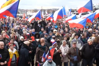 People protesting against the government on Nov. 26, 2022. Photo via Facebook/radaobnovy.