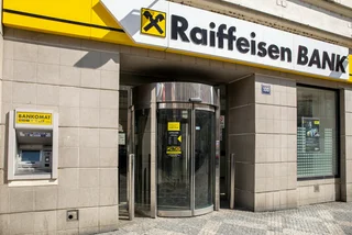 Merger with Raiffeisen leaves many Czech Equa bank clients unhappy