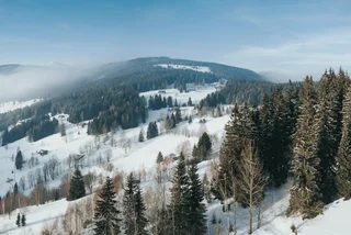 Weekend headlines: Snowfall reported in Czech mountain regions