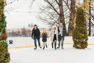 This weekend in Prague brings winter decisions: Ice skating or Christmas market?