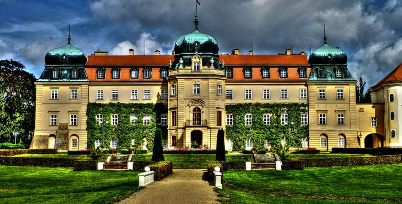 The Lány Castle via Wikimedia / travelviaitaly