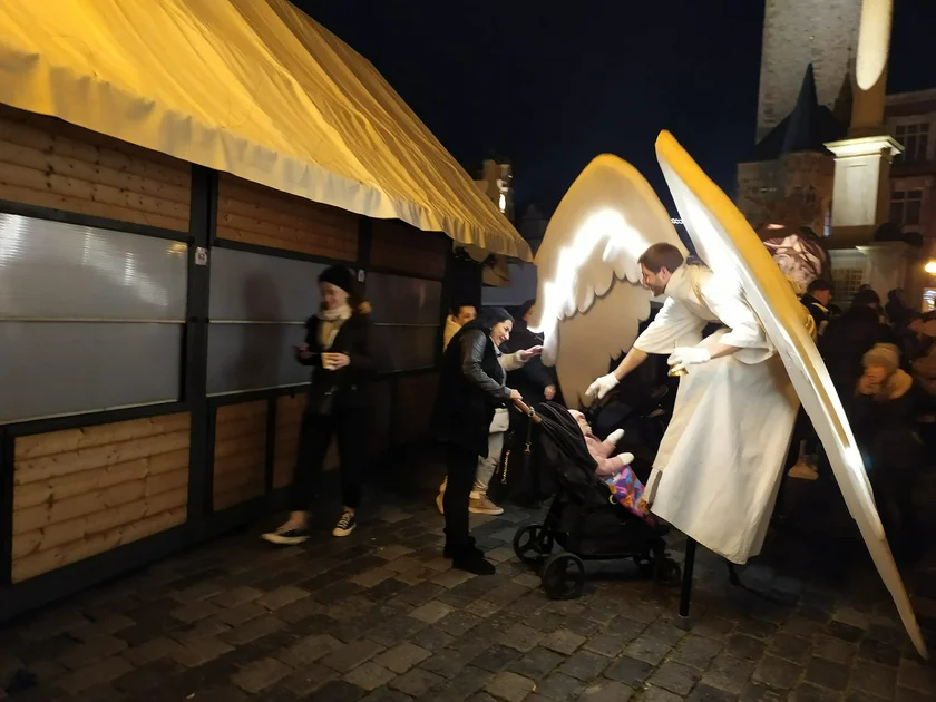 Angel in Old Town Square. Photo: Raymond Johnston.