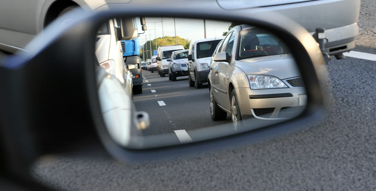 Harsher fines and driving at 17: Czech traffic laws to change