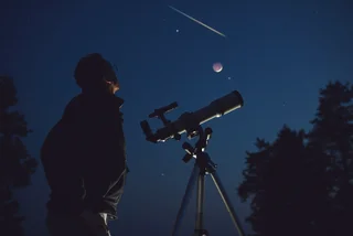 Czech sky will light up with meteors, eclipses, supermoons, and a comet in 2023