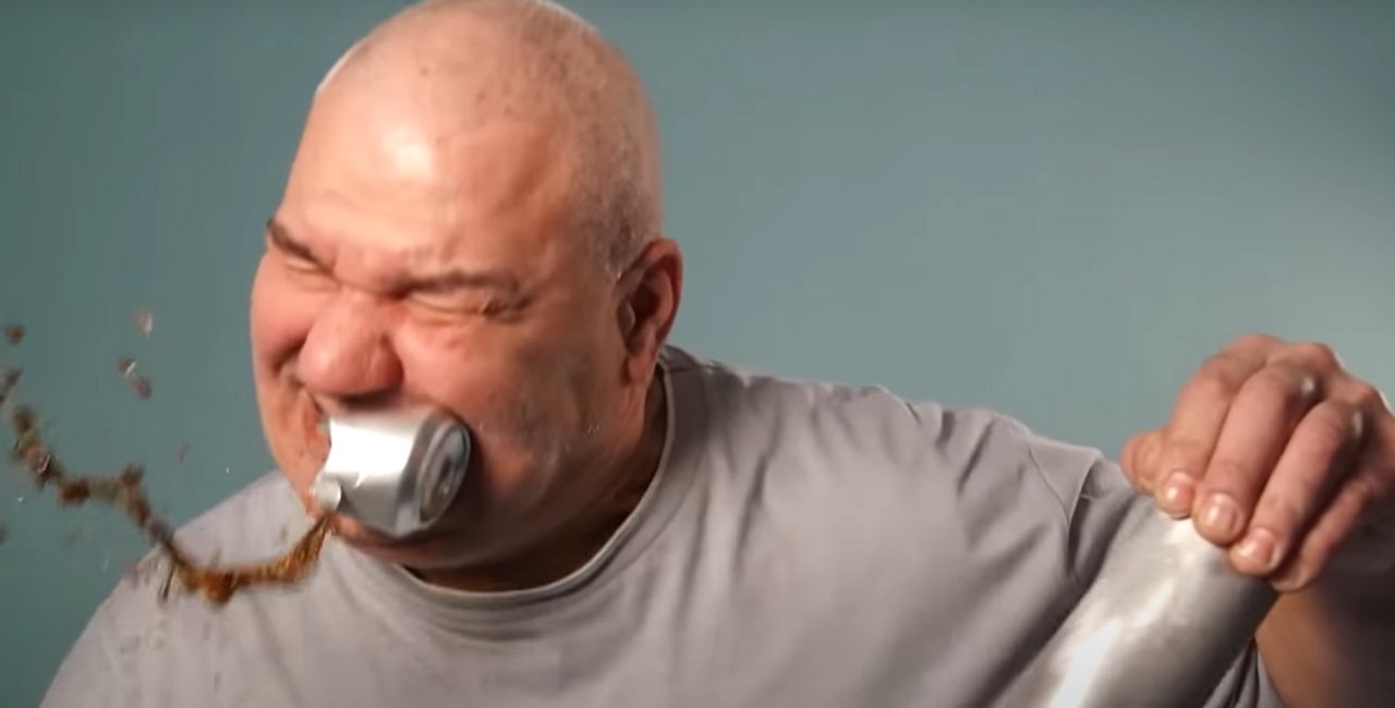 WATCH Czech man sets Guinness World record for most cans ripped with