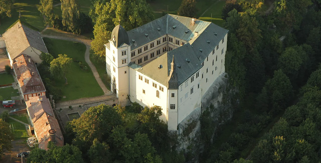 The Hrubý Rohozec castle. Photo via