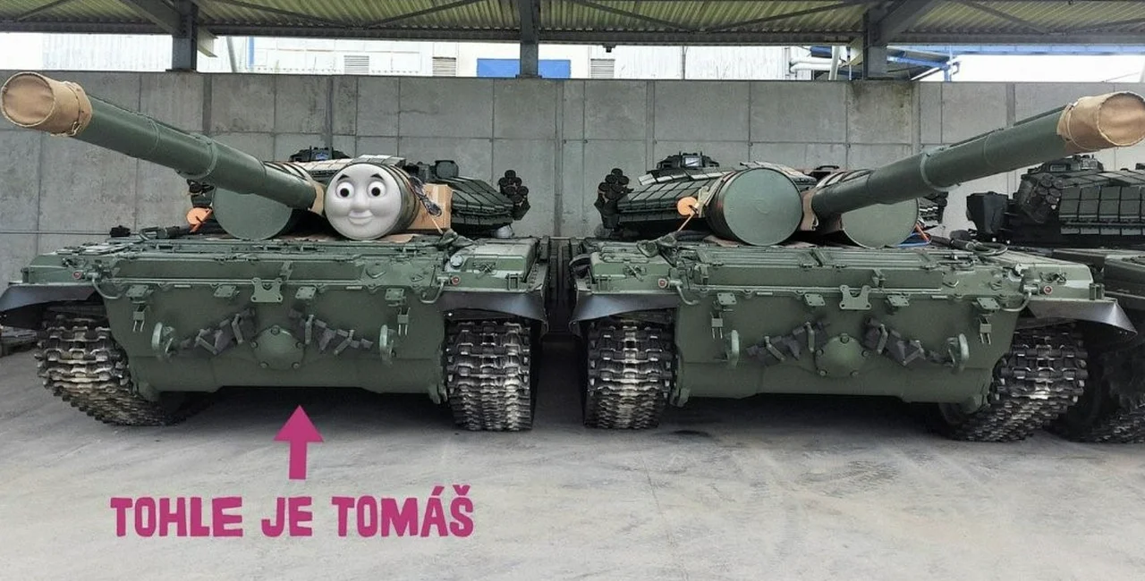 Tomáš the tank, donated by the Czech public, takes part in war