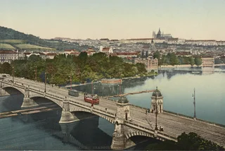 PHOTO GALLERY: See colorized lithographs of Prague in the 1900s