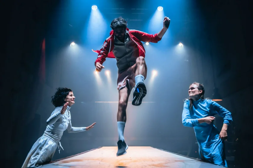 Cirk La Putyka's Runners. Photo: Jatka98