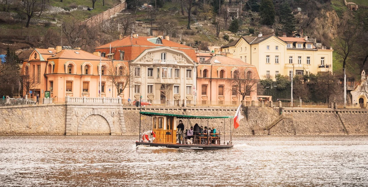 Ferry crossing Prague's Vltava river. Photo: Facebook /