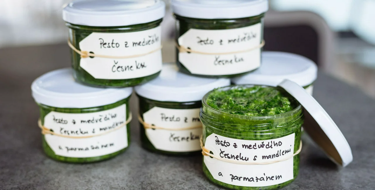 Jars of wild garlic pesto