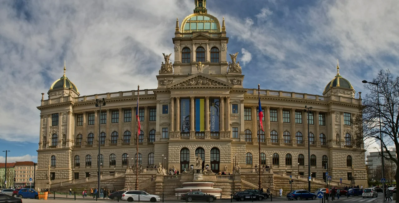 The Ukrainian flag displayed on Prague's National Museum, which anti-government protesters had tried to remove. (Image: Facebook.com/