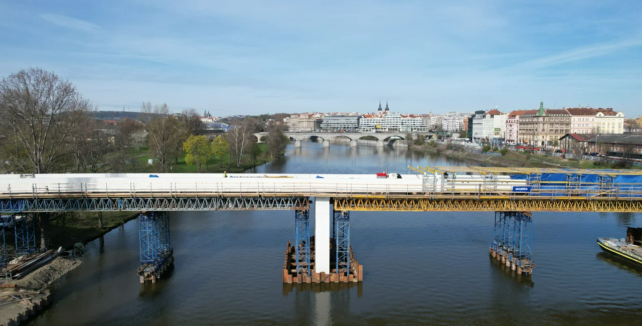 Photo of HolKa bridge development in Prague via Skanska
