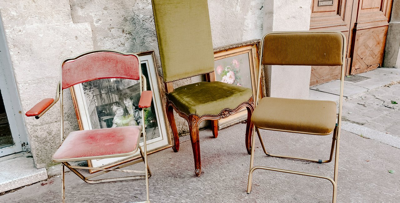 Find a new home for your furniture Prague opens its fifth reuse