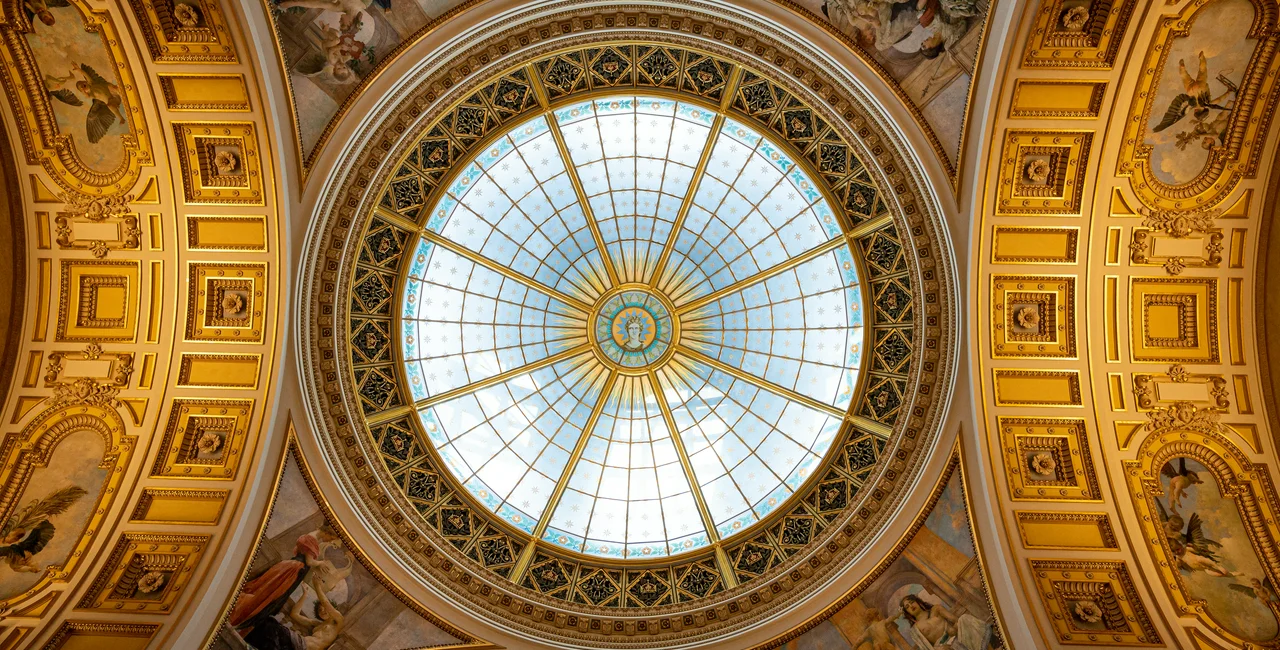 Image of the National Museum's dome: Jan Kopřiva on Unsplash