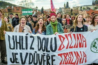 A protest by Fridays for Future on Charles Bridge, which took place April 21, 2023. (Image: Fridays for Future CZ)