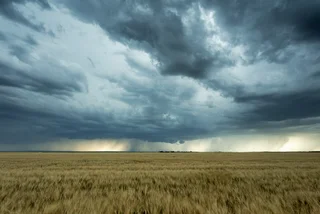 News in brief for May 22: Thunderstorm and flood warning issued across Czechia for Tuesday