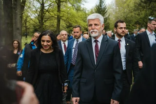 Pavel is second Czech president to attend memorial for Roma Holocaust victims