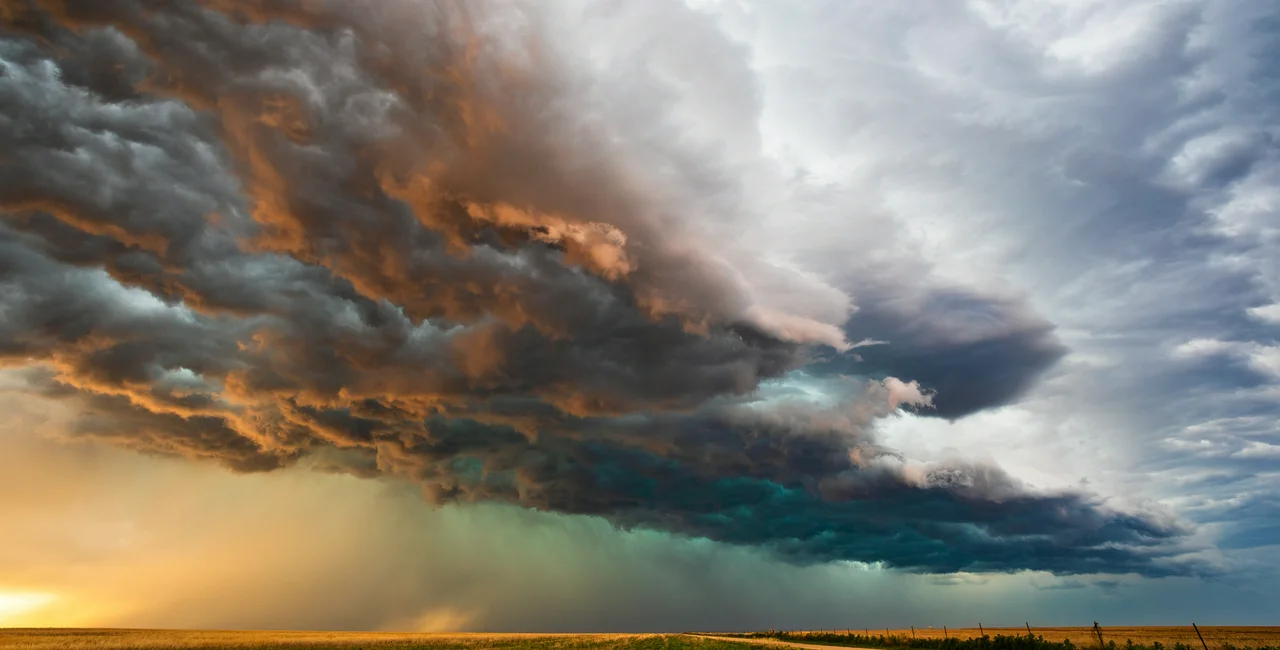 Illustrative image (iStock -mdesigner125)