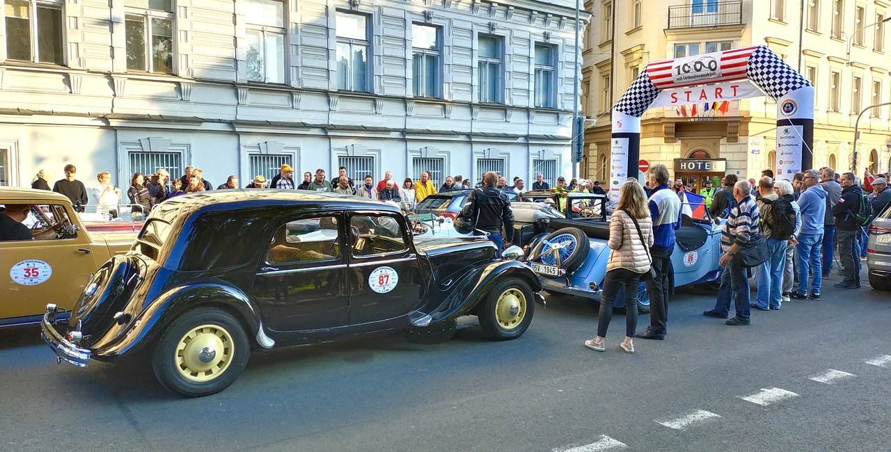 WATCH: Over 100 pre-World War II cars take part in the Czechoslovak 1,000 Miles race