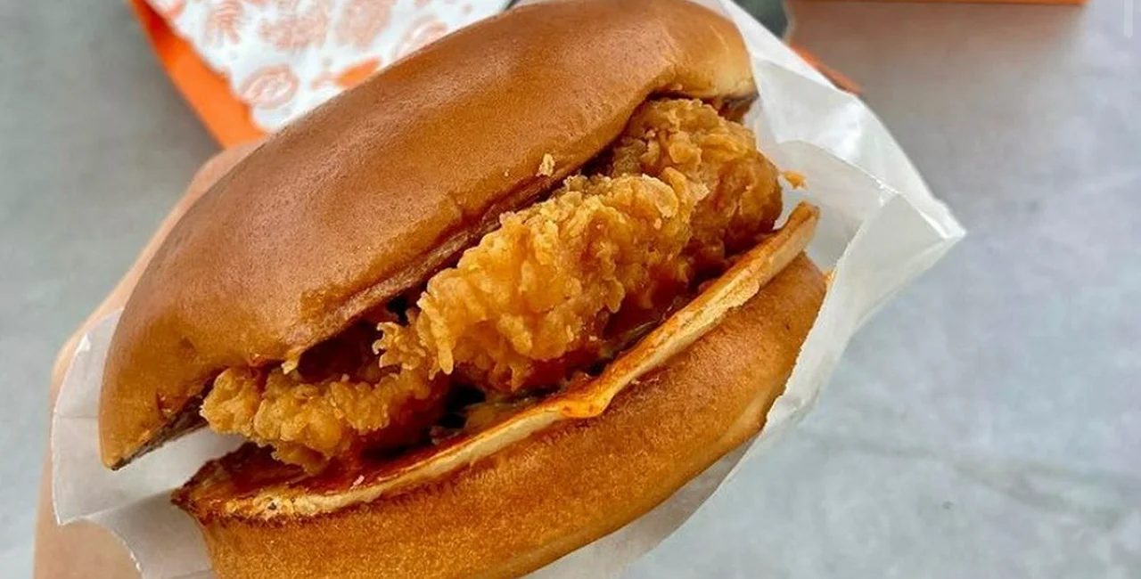 Fast-food giant Popeyes plans September launch for first Prague outlet