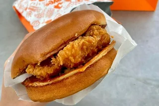 Fast-food giant Popeyes plans September launch for first Prague outlet