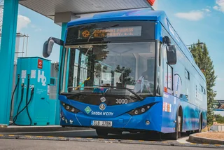 Prague's first hydrogen-powered public transport bus is now in service