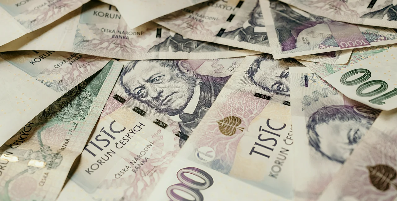 Czech bank notes. Photo: iStock / Kristina Kokhanova
