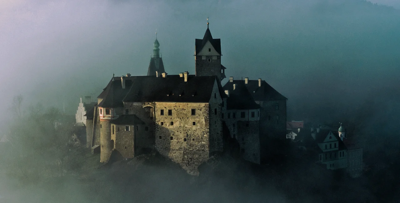 Photo of the Loket castle, by Jaroslav Piela