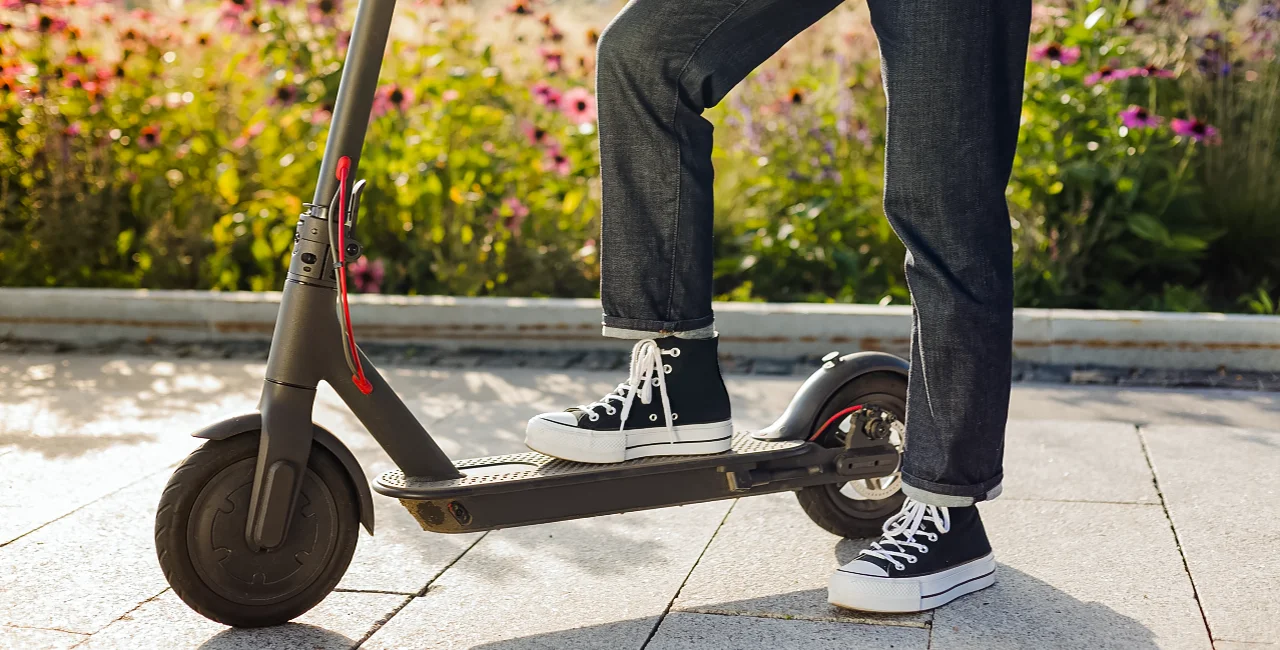 New Czech law set to make liability insurance compulsory for e-scooters