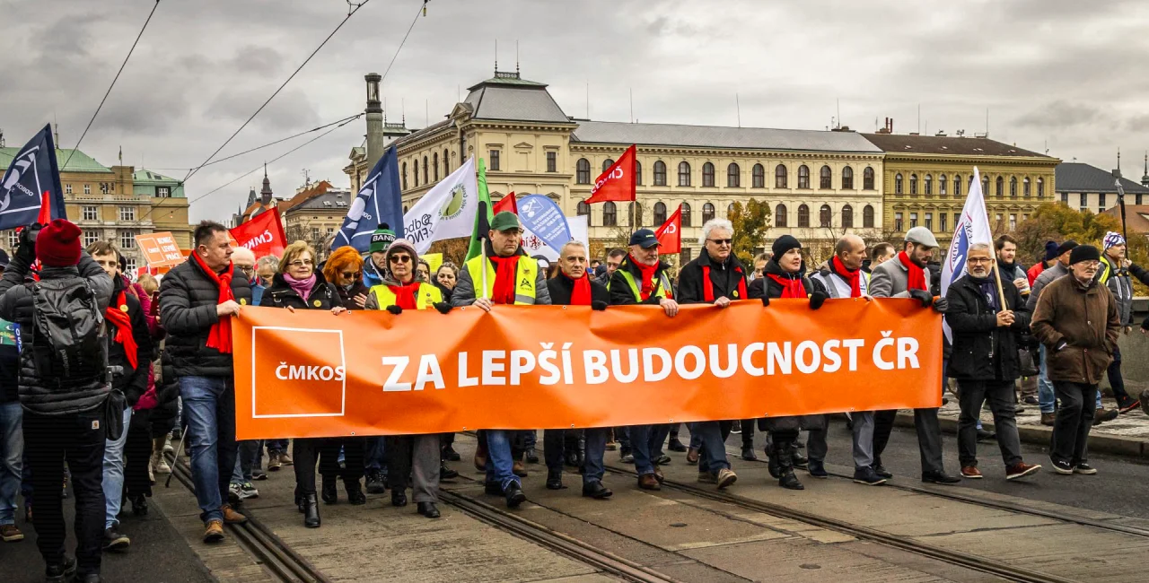 Czech teachers accuse unions of hijacking strike with pro-Russian speaker