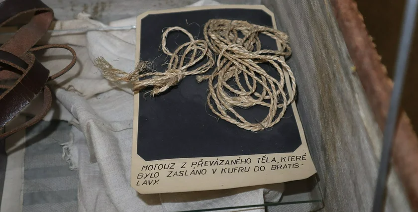 Twine, or rope, used to tie parts of Otýlie Vranská's body. (Photo: Wikimedia Commons)