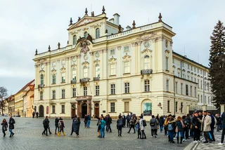Christmas lunch for those in need served at Prague's Archbishop's Palace