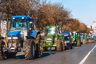 Czech farmers threaten four-day Prague protest with 1,000+ tractors