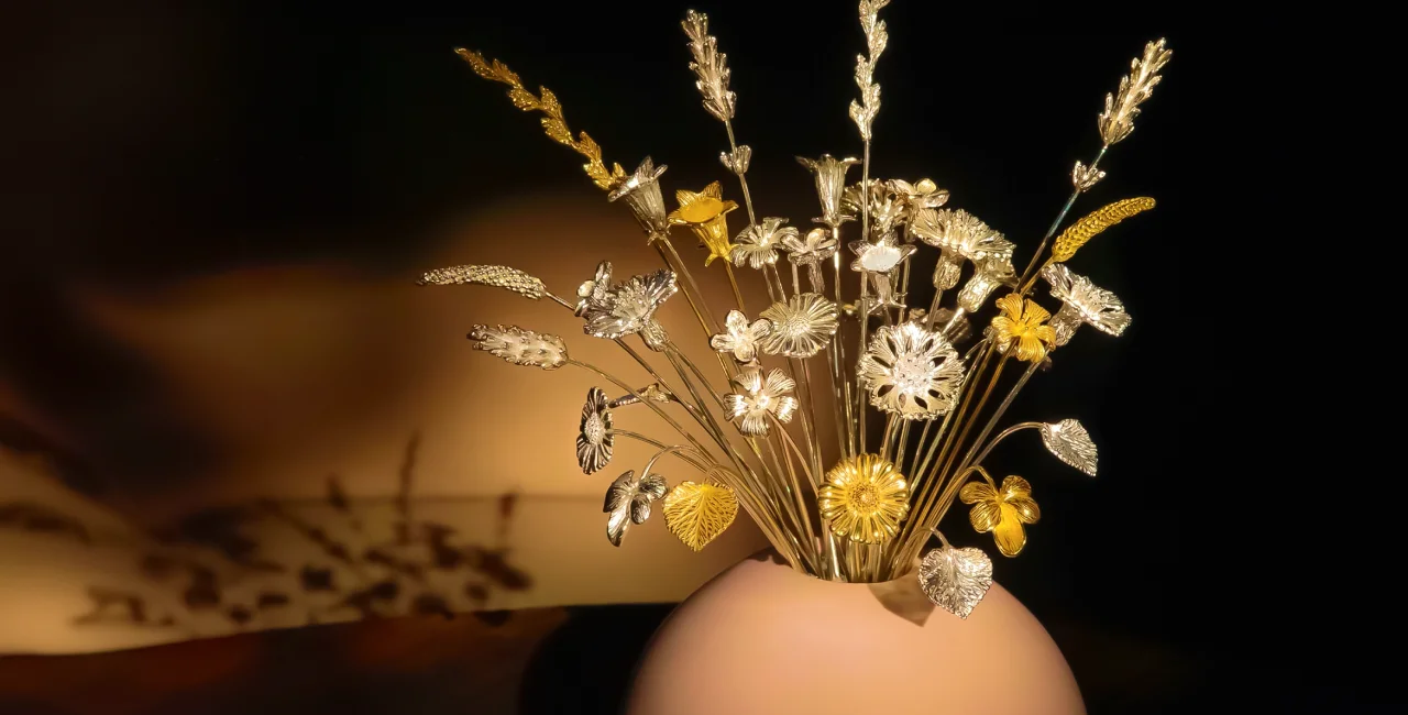 Prague couple’s unusual silver and gold flowers become a blossoming business
