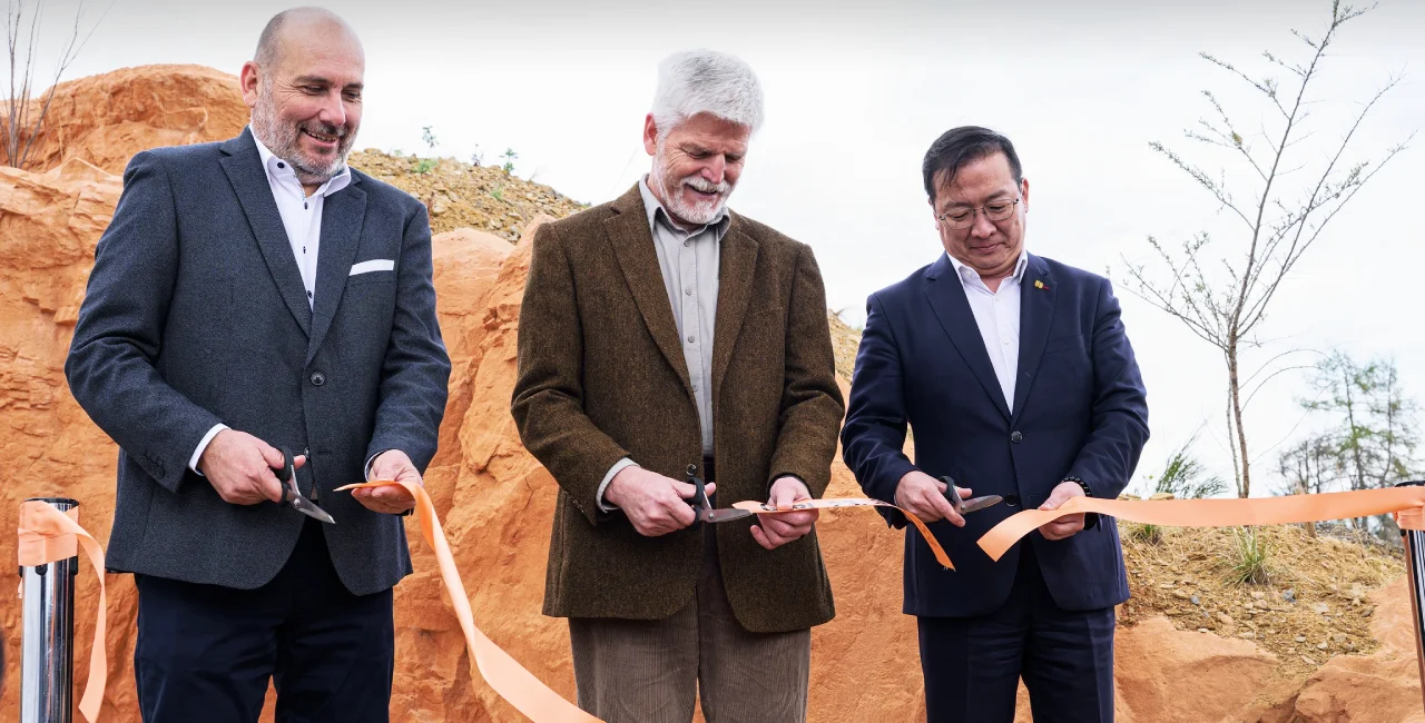 Czech president inaugurates Prague Zoo's new Mongolian Gobi exhibit