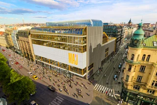 Prague's iconic Máj department store gets official opening date