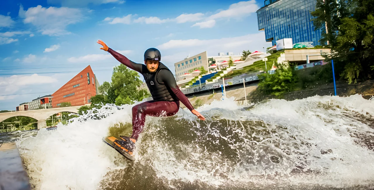 Catch a wave with castle views this weekend in Prague